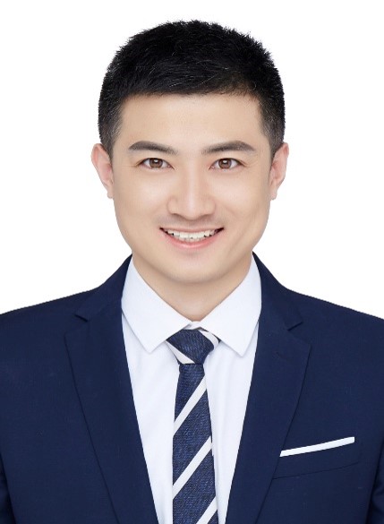 錢偉(wei) 超.jpg